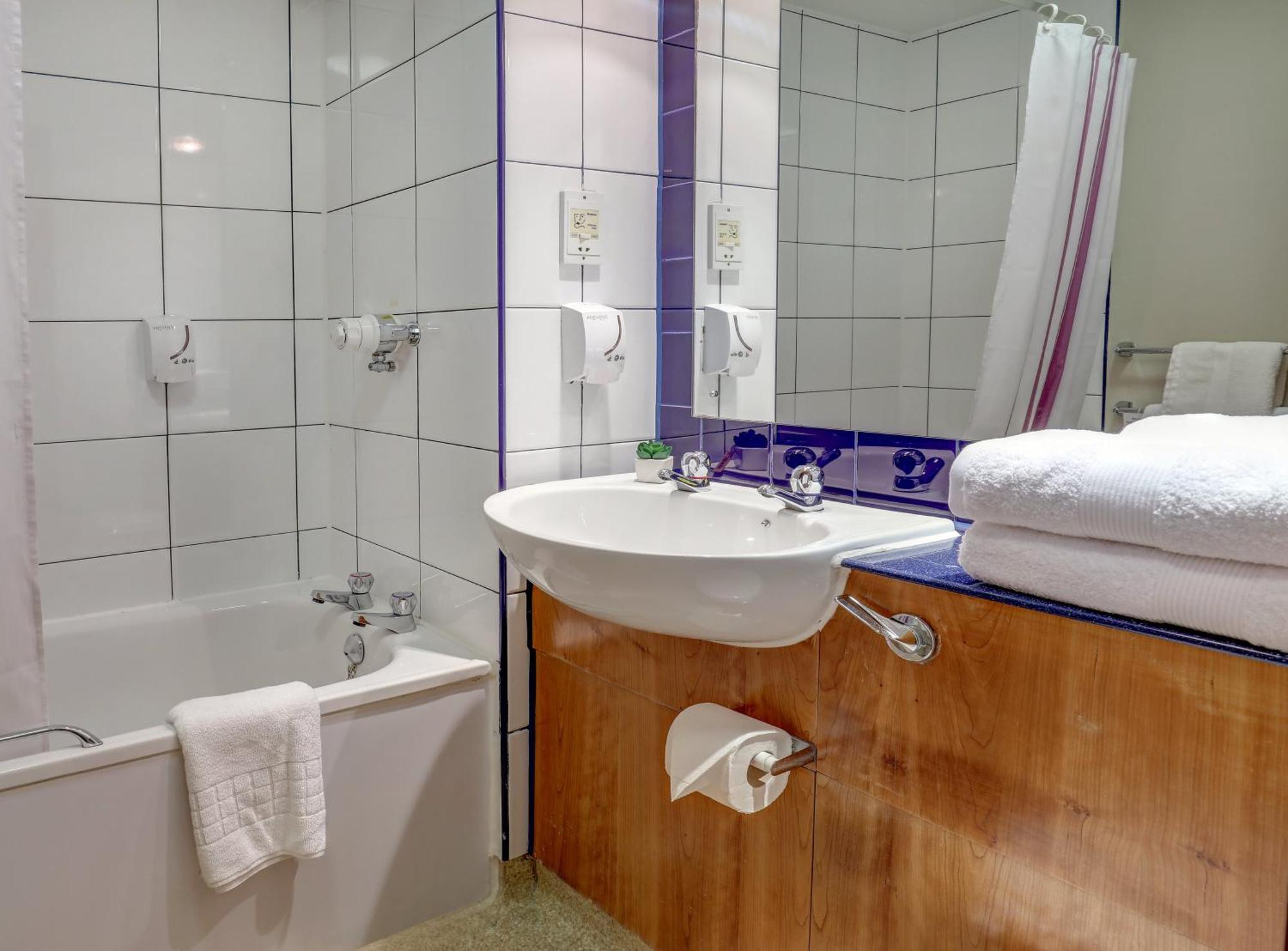 Casa Mere Manchester Airport, Knutsford, Sure Collection By Best Western エクステリア 写真