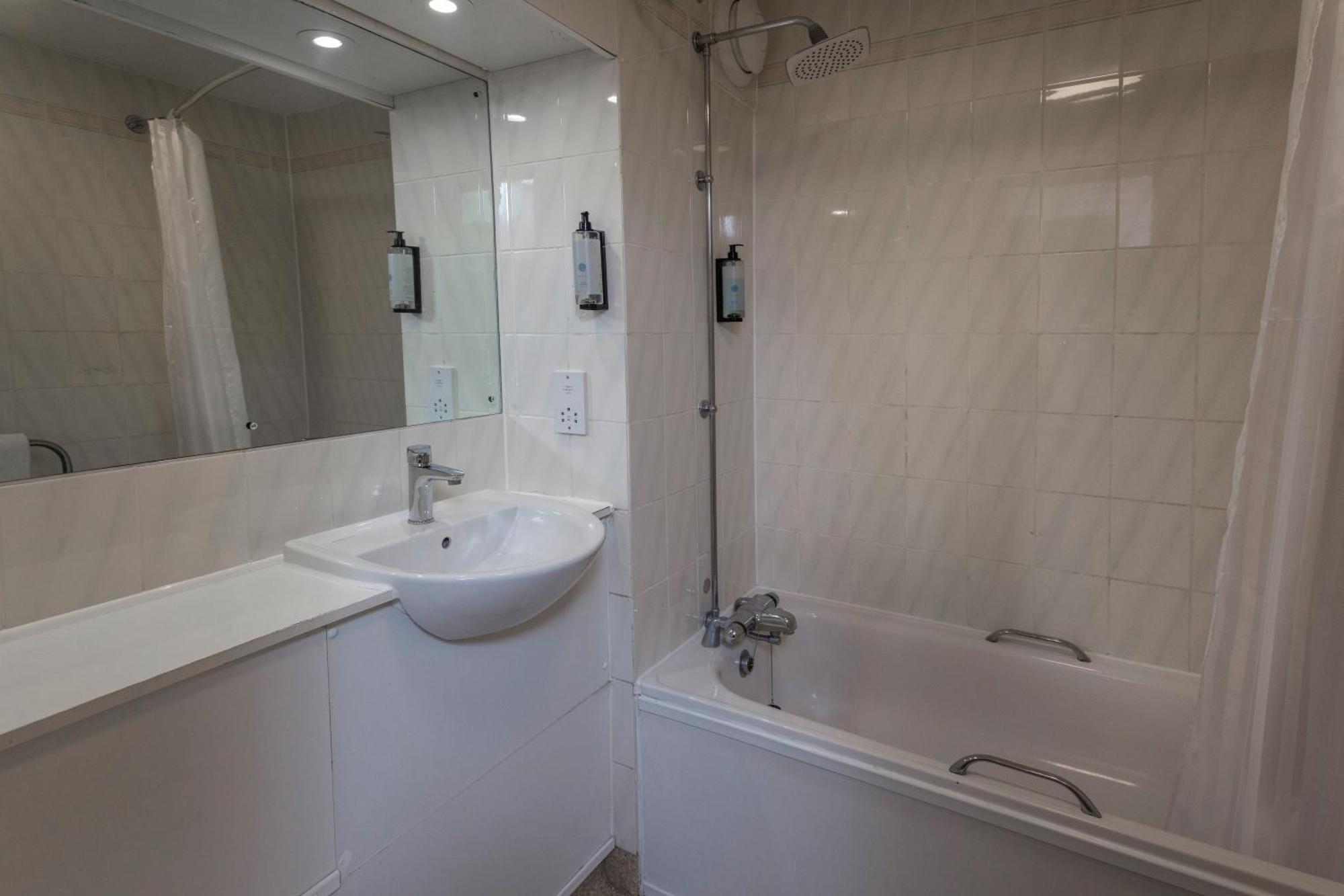 Casa Mere Manchester Airport, Knutsford, Sure Collection By Best Western エクステリア 写真